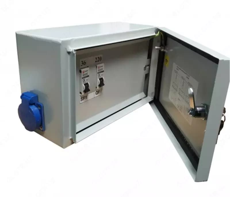 Ящик с понижающим трансформатором ЯТП IP54 0,25кВА 220/36В EKF Basic — 1