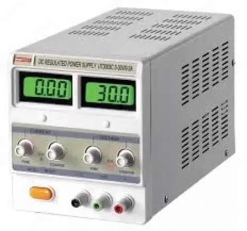 UT3003C — линейный источник питания — 1
