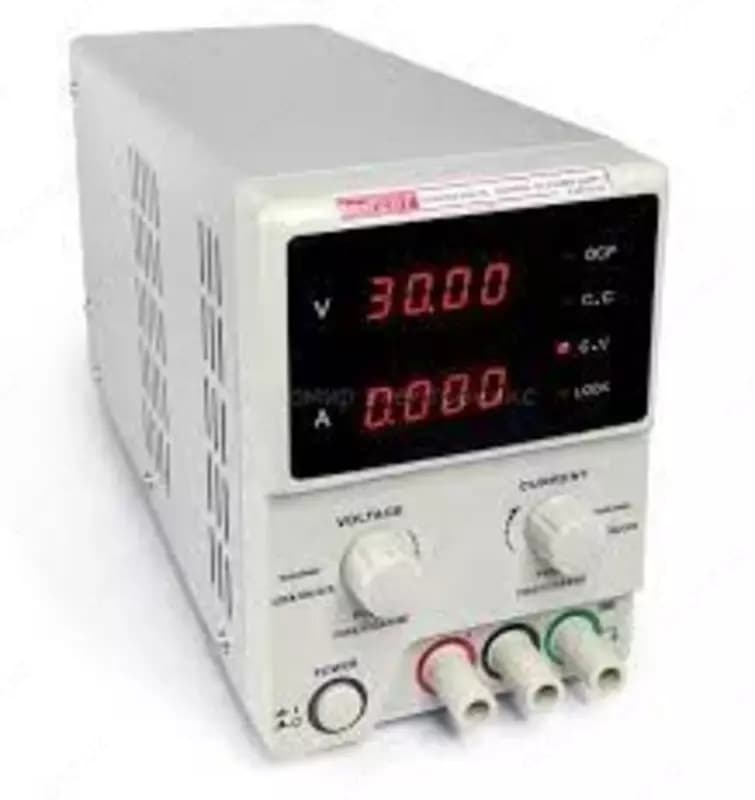 UT3005EZ — линейный источник питания — 3