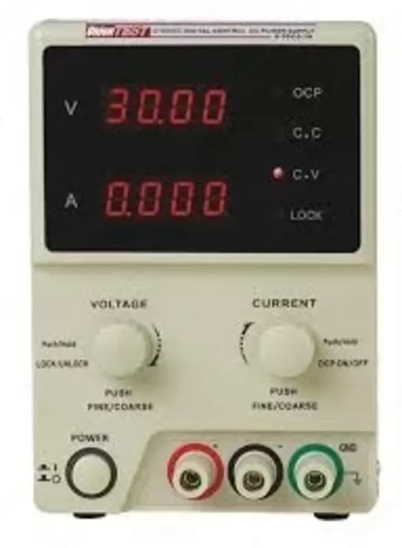 UT3003EZ — линейный источник питания — 1