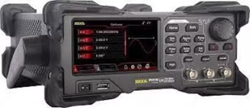 DG2102 — универсальный генератор сигналов — 1