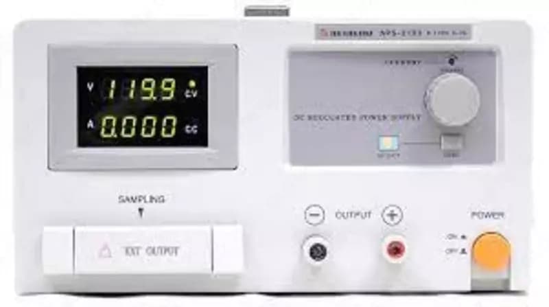 APS-3103L — источник питания с дистанционным управлением — 1