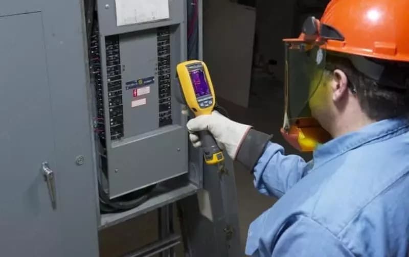 Тепловизор ”Fluke” Ti100 (профессиональная инфракрасная диагностика) — 6