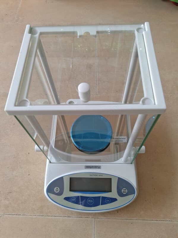 Весы лабораторные Electronic scale точность 0,001/ 300гр — 1