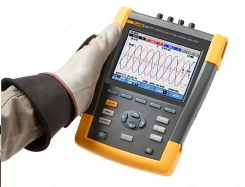 Анализатор качества электроэнергии ”Fluke” 435-II — 2