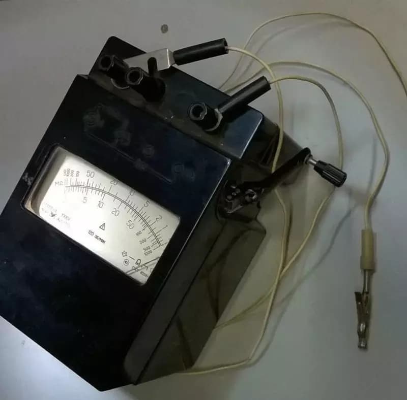 Мегаомметр М4100 (Арт. - 1306654) — 4