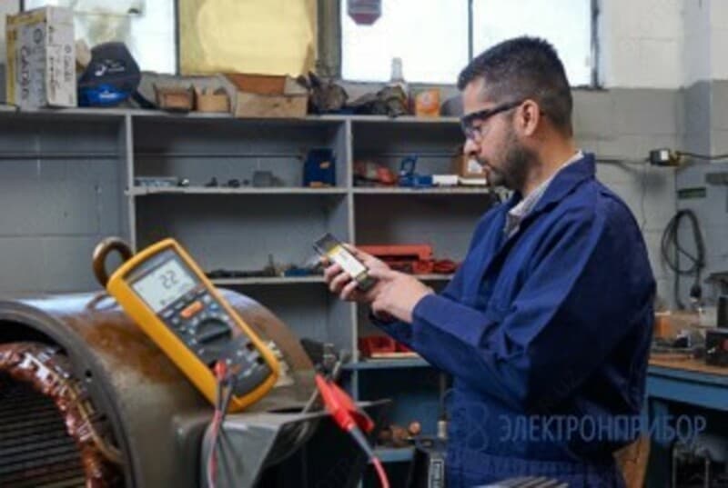 Fluke 1587/MDT FC — комплект мультиметр-мегомметр c функцией беспроводной связи + токовые клещи + индикатор чередования фаз — 2