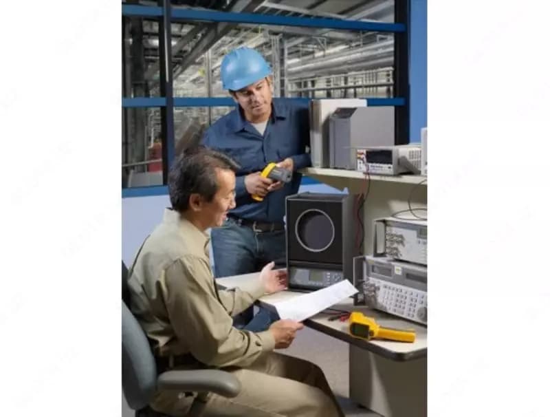 Инфракрасный калибратор Fluke Calibration 4181-RU-256 — 2