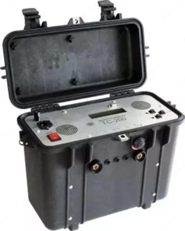ТС-200 - микроомметр — 1