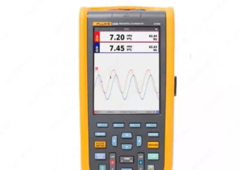 Осциллограф Fluke 125B — 2