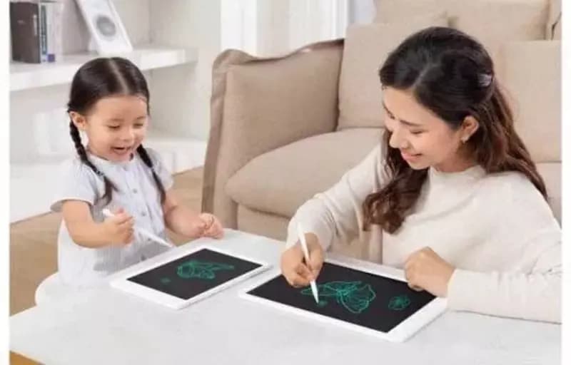 LCD планшет для письма и рисования Xiaomi Mijia LCD Small Blackboard 10 inch XMXHB01WC, белый. — 2