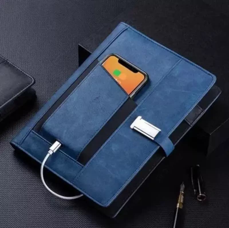PREIUM ПОДАРКА Ежедневник с флешкой и Беспроводной зарядкой 8000mAh — 1