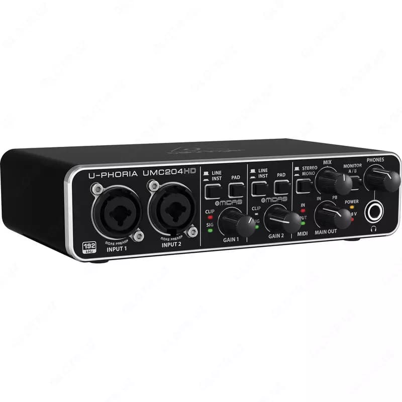 Звуковая карта Behringer UMC204HD — 1