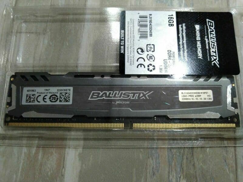Crucial 16GB DDR4 3200Mhz — 1
