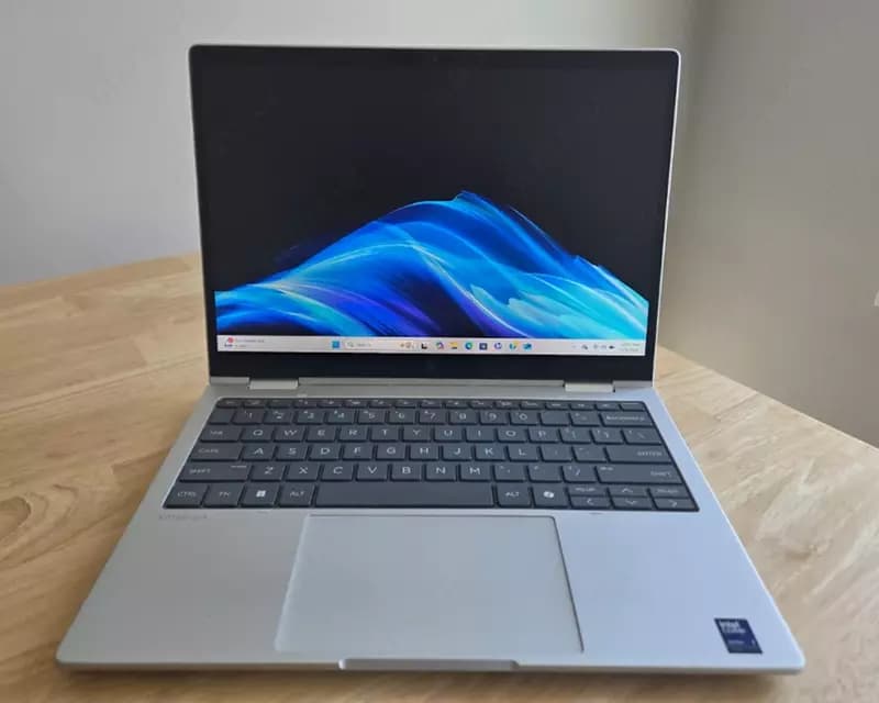 HP Elitebook 8G1i Ultra 7 255U — 4