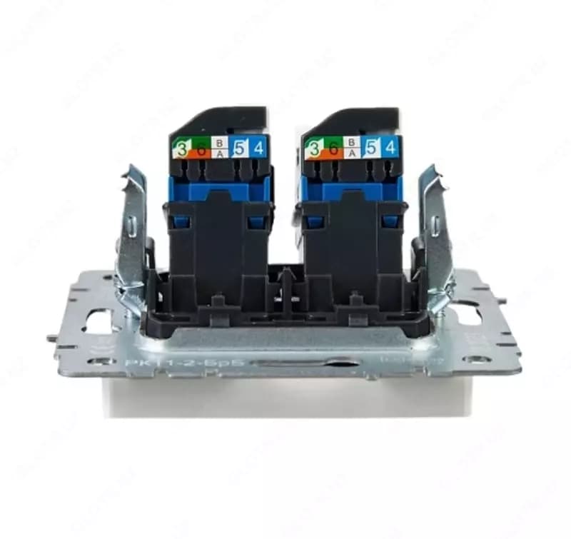 Розетка компьютерная BRITE 2-ая RJ45 кат.6 РК11-2-БрБ белый IEK — 4