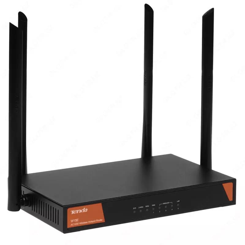 Wi-Fi роутер Tenda W15E. — 2