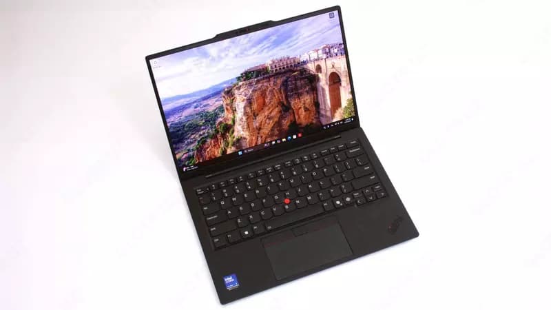 Lenovo ThinkPad X1 Carbon G13 Aura Edition (21NS004WFW) — 3