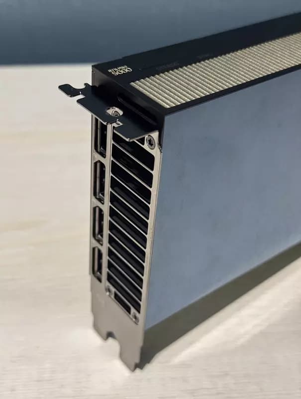 Видеокарта NVIDIA RTX Pro 5000 Blackwell 48GB — 2