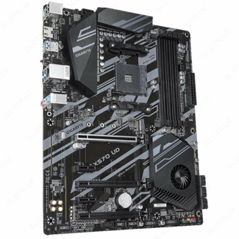 Материнская плата MB Gigabyte AMD AM4 B550 AORUS Master DDR4 — 2