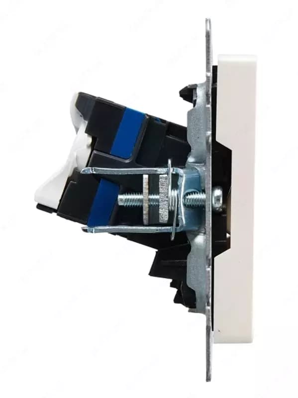 Розетка компьютерная BRITE 2-ая RJ45 кат.6 РК11-2-БрЖ жемчуг IEK — 2