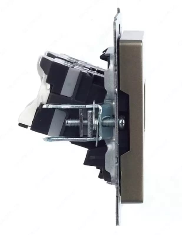 Розетка компьютерная BRITE RJ45 кат.6 РК11-БрШ шампань IEK — 2