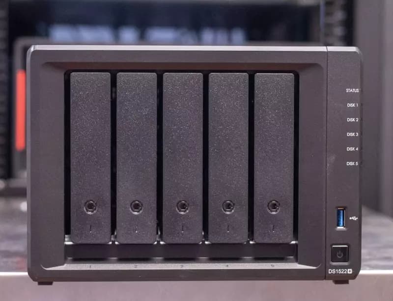 Сетевое хранилище NAS Synology DS1522+ — 5