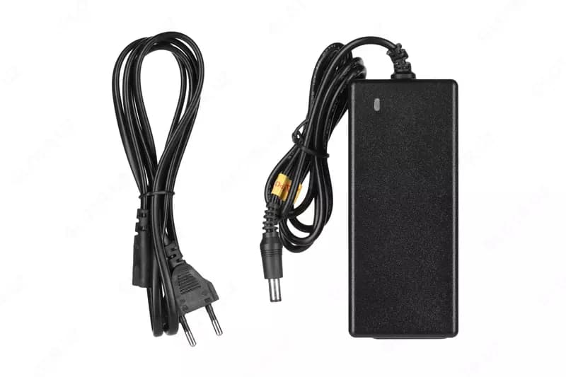 Коммутатор 2E PowerLink SP401F 5xFE (4x FE PoE, 1xFE Uplink, 50W), неуправляемый — 4