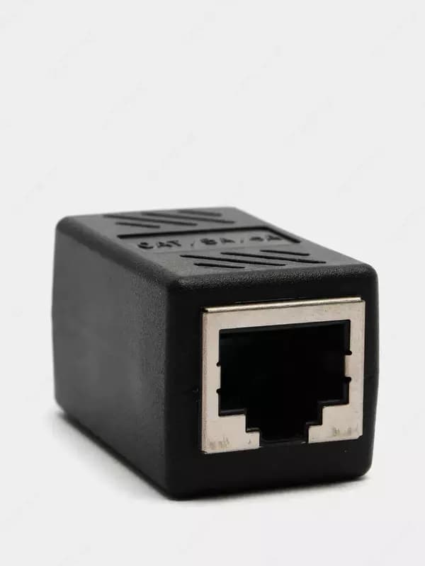 Соединитель сетевых кабелей RJ45 - RJ45 coupler — 1