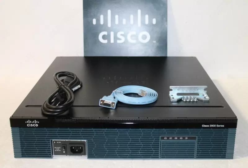 Маршрутизатор Cisco C2951-AX POE/K9-RF - SM-D - ES3G - 48-POE PVDM3-128 (Черный). — 3