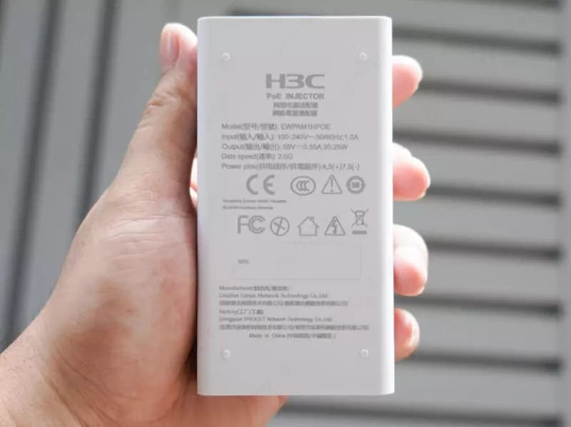 Адаптер H3C EWPAM1HPOE 55V/30W Single port POE Injector арт (9802A036) — 3