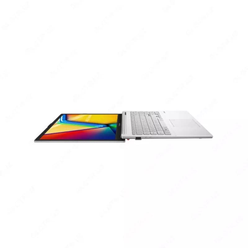 ASUS Vivobook 15 (Intel Core i7-1355U — 3