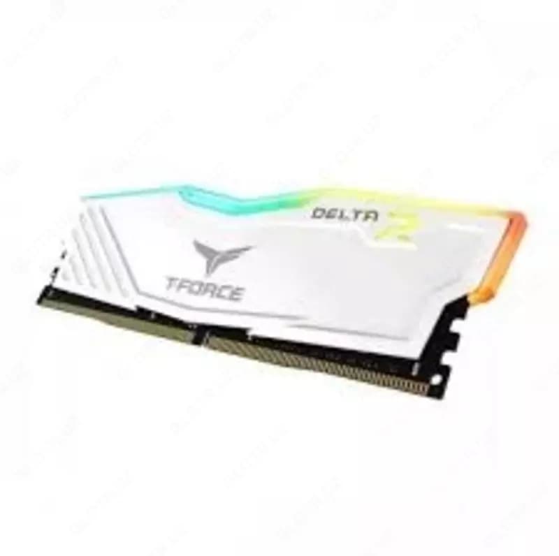 Оперативная память Teamgroup DDR4 8GB 3600Mhz RGB — 3