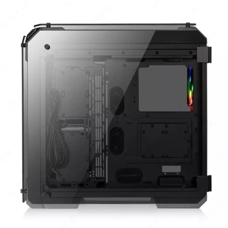 Компьютерный корпус Thermaltake View 71TG RGB (CA-1I7-00F1WN-01). — 3