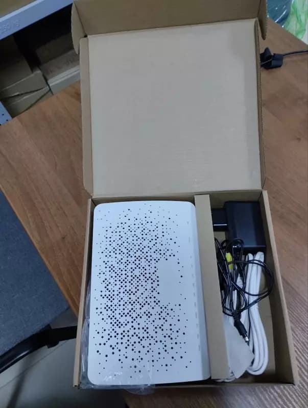 Модем HGW ONT GPON Innbox G84. — 2