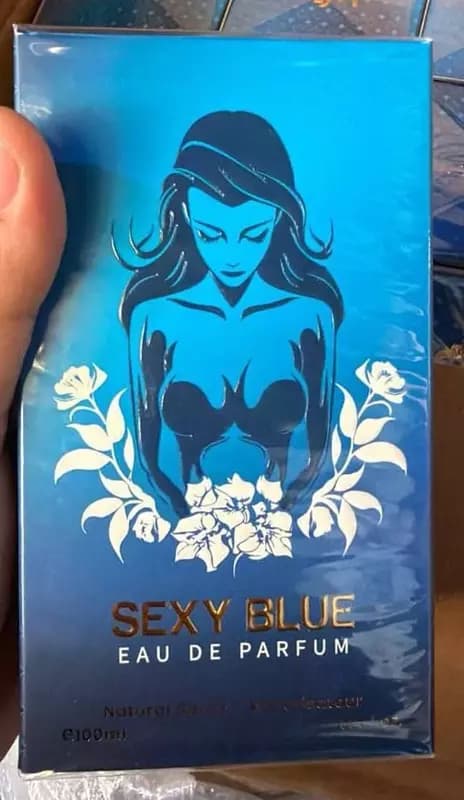 Парфюмированная вода с феромонами Унисекс "Sexy Blue" Eau de Parfum 100 мл. — 2