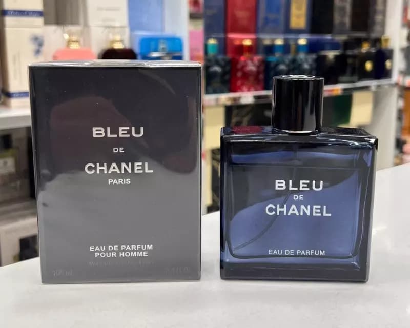 Мужской парфюм Bleu de Chanel Eau de Parfum — 3