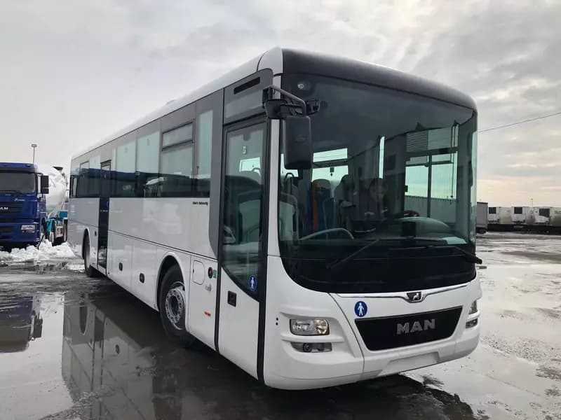 Услуга по перевозке гостей по городу, автобус MAN, белый, 48 мест (Трансфер Аэропорт) — 1