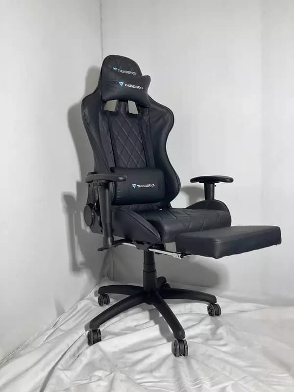 Игровое кресло Model:GC-B black — 1