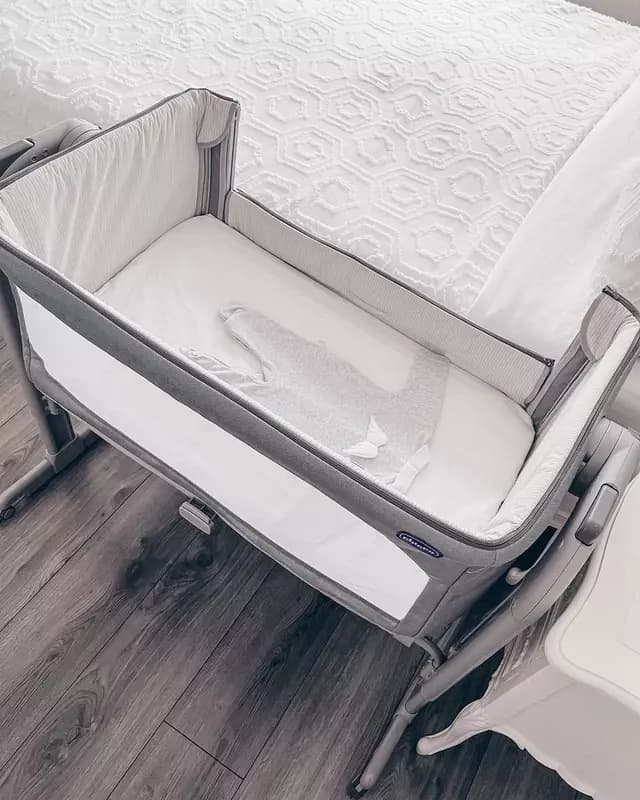 Приставная кроватка Chicco Next2Me Magic — 8