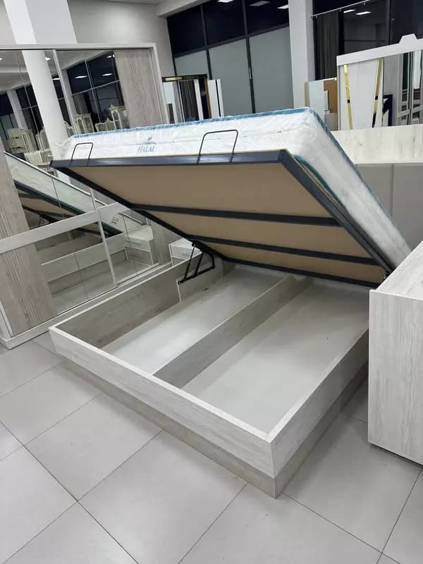 Спальный гарнитур, модель “YUXO 2” — 3