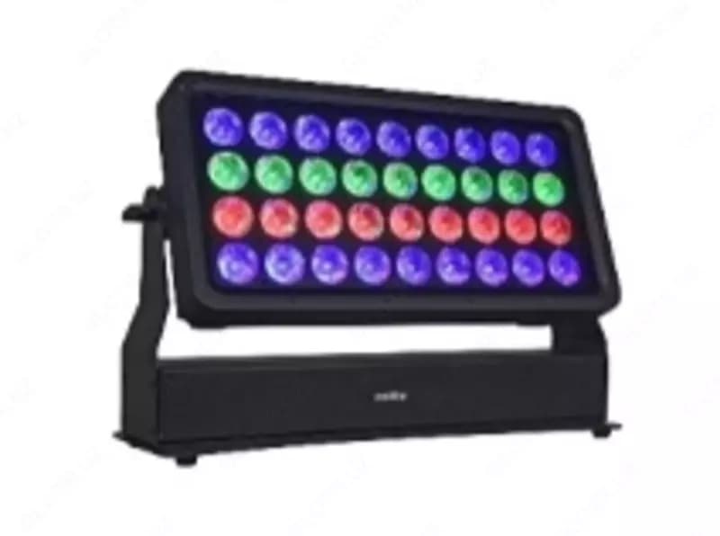 Осветительный прибор EUROLITE Multiflood Pro IP RGBW Wash MK2. — 1