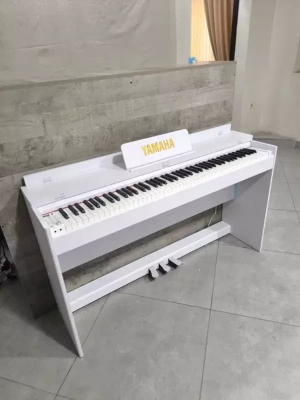 Цифровое пианино .Электронное пианино. Фортепиано Yamaha (белый) — 2