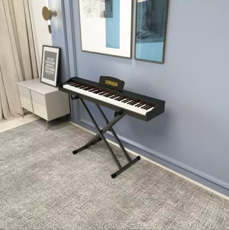 Цифровое пианино .Электронное пианино. Фортепиано Yamaha (черный) — 1