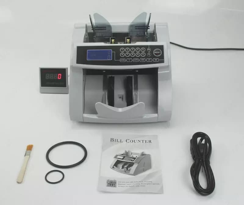 Счетная машинка для денег Bill Counter 6200. — 3