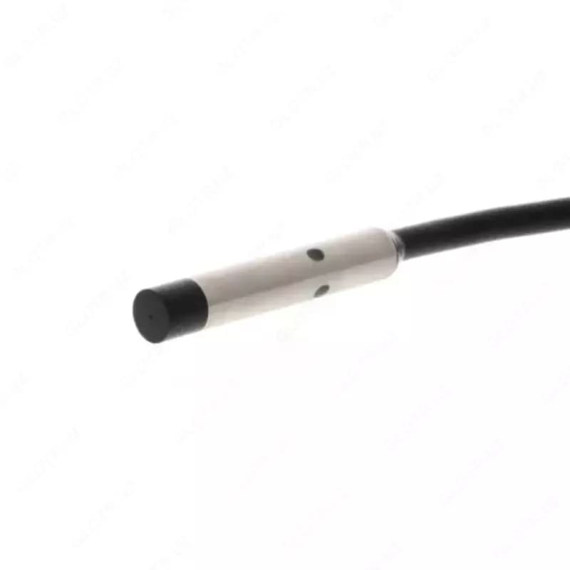 Датчик индуктивный Omron E2E-C06N04-WC-C1-R 2M — 2