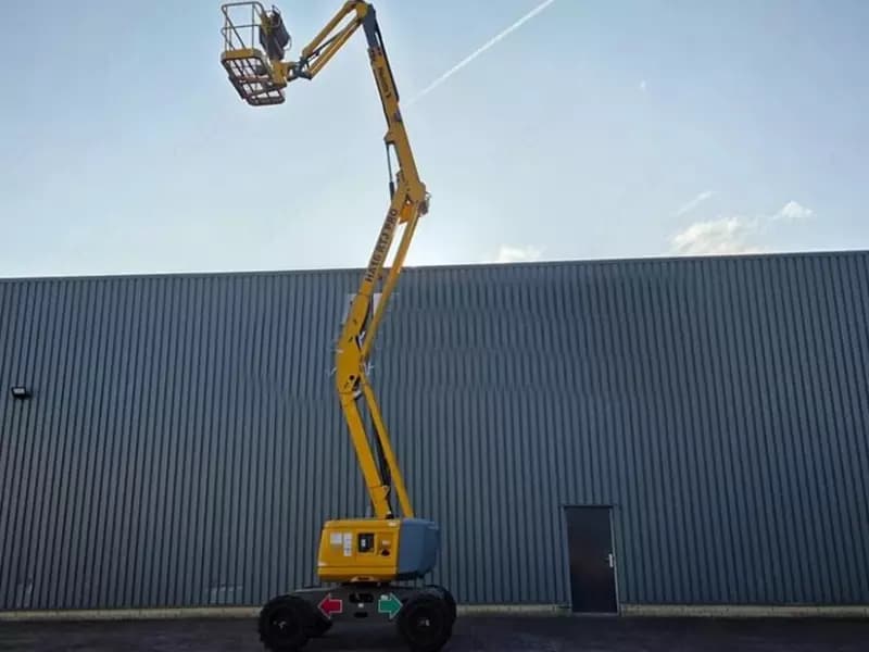 Коленчатый подъемник Haulotte HA16RTJ Pro — 3