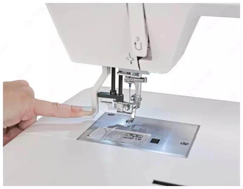 Вышивальная машина Janome Memory Craft 550E — 5