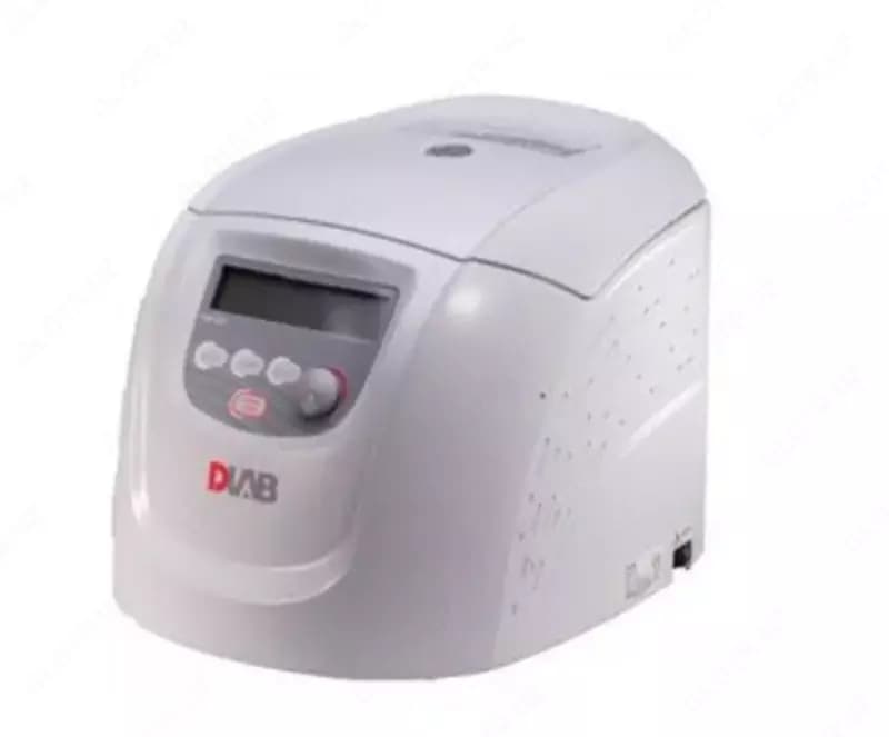 Высокоскоростная лабораторная центрифуга D3024 — 1