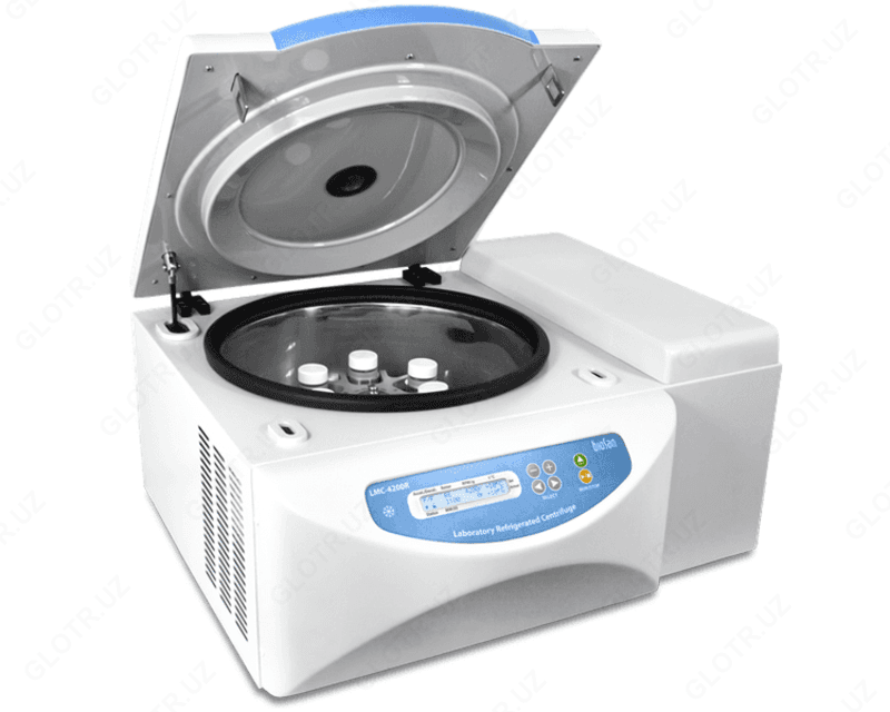 Центрифуга лабораторная с охлаждением LMC-4200R — 1